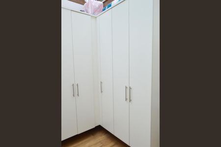 Casa de condomínio à venda com 228m², 3 quartos e 3 vagasÁrea de Serviço