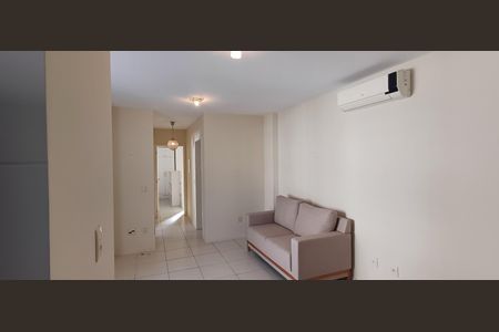 Apartamento para alugar com 71m², 2 quartos e 1 vagaSala