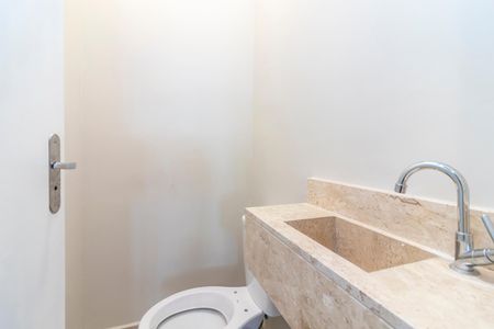 Casa à venda com 179m², 3 quartos e 2 vagas Casa à venda com 179m², 3 quartos e 2 vagasLavabo