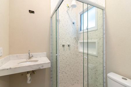 Casa à venda com 179m², 3 quartos e 2 vagas Casa à venda com 179m², 3 quartos e 2 vagasBanheiro da Suíte 3