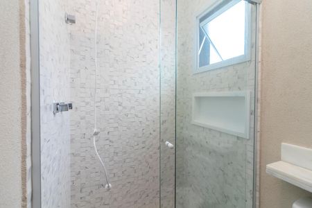 Casa à venda com 179m², 3 quartos e 2 vagas Casa à venda com 179m², 3 quartos e 2 vagasBanheiro da Suíte 1