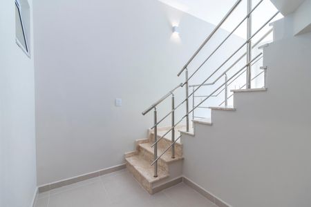 Casa à venda com 179m², 3 quartos e 2 vagas Casa à venda com 179m², 3 quartos e 2 vagasÁrea de Serviço