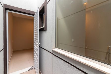 Casa à venda com 179m², 3 quartos e 2 vagas Casa à venda com 179m², 3 quartos e 2 vagasSuíte 3 - Quintal