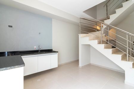 Casa à venda com 179m², 3 quartos e 2 vagas Casa à venda com 179m², 3 quartos e 2 vagas2° Andar - Cozinha