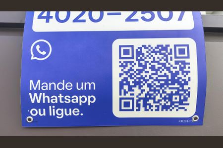 Casa à venda com 179m², 3 quartos e 2 vagas Casa à venda com 179m², 3 quartos e 2 vagasPlaca