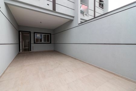 Casa à venda com 179m², 3 quartos e 2 vagas Casa à venda com 179m², 3 quartos e 2 vagasGaragem