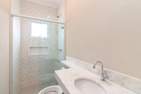 Casa à venda com 179m², 3 quartos e 2 vagas Casa à venda com 179m², 3 quartos e 2 vagasBanheiro da Suíte 2