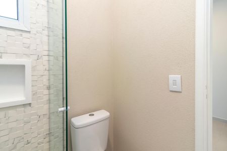 Casa à venda com 179m², 3 quartos e 2 vagas Casa à venda com 179m², 3 quartos e 2 vagasBanheiro da Suíte 3