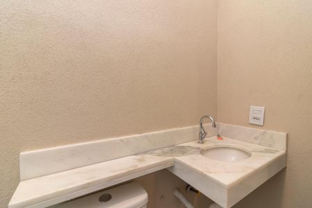 Casa à venda com 179m², 3 quartos e 2 vagas Casa à venda com 179m², 3 quartos e 2 vagasBanheiro da Suíte 1