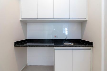 Casa à venda com 179m², 3 quartos e 2 vagas Casa à venda com 179m², 3 quartos e 2 vagasÁrea de Serviço