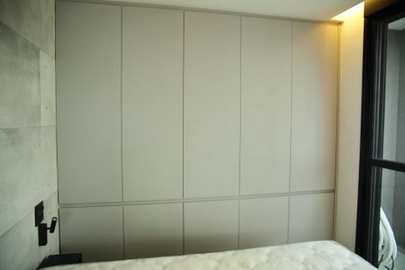 Studio à venda com 77m², 1 quarto e 1 vagaStudio