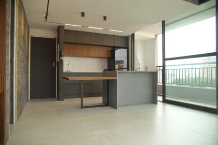 Studio à venda com 77m², 1 quarto e 1 vagaStudio