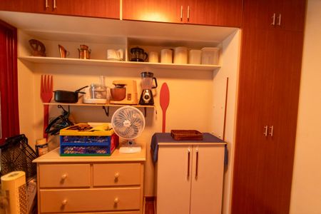 Apartamento à venda com 127m², 4 quartos e 2 vagas Apartamento à venda com 127m², 4 quartos e 2 vagasQuarto