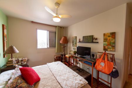 Apartamento à venda com 127m², 4 quartos e 2 vagas Apartamento à venda com 127m², 4 quartos e 2 vagasSuite 1