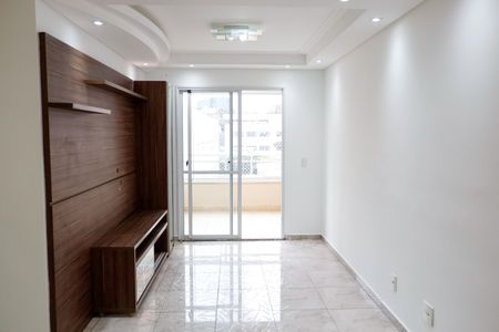 Apartamento para alugar com 80m², 3 quartos e 1 vaga Apartamento para alugar com 80m², 3 quartos e 1 vagaSala