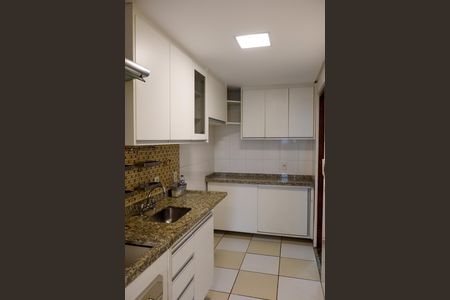 Apartamento para alugar com 80m², 3 quartos e 1 vaga Apartamento para alugar com 80m², 3 quartos e 1 vagaCozinha