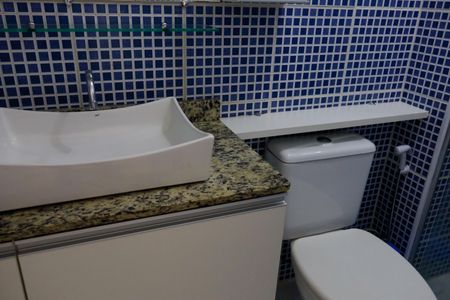 Apartamento para alugar com 80m², 3 quartos e 1 vaga Apartamento para alugar com 80m², 3 quartos e 1 vagaBanheiro Social