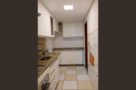 Apartamento para alugar com 80m², 3 quartos e 1 vaga Apartamento para alugar com 80m², 3 quartos e 1 vagaCozinha