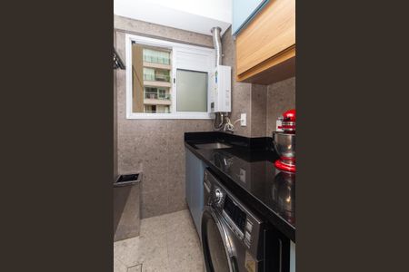 Apartamento à venda com 82m², 3 quartos e 2 vagasLavanderia 