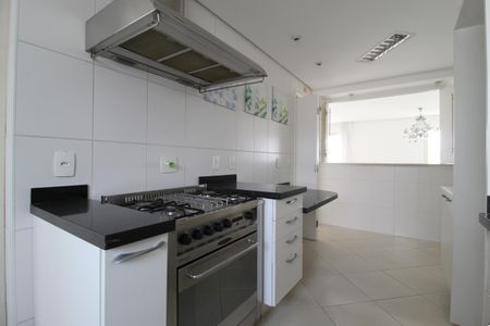 Apartamento à venda com 154m², 4 quartos e 3 vagasCozinha