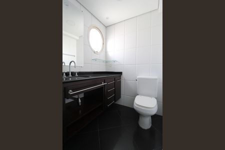 Apartamento à venda com 154m², 4 quartos e 3 vagasBanheiro da Suíte 3