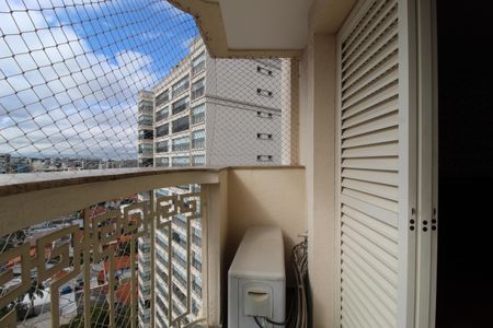 Apartamento à venda com 154m², 4 quartos e 3 vagasVaranda da Suíte Quarto 3