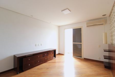 Apartamento à venda com 154m², 4 quartos e 3 vagasQuarto 3 - Suíte