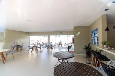 Apartamento para alugar com 200m², 2 quartos e 1 vagaÁrea comum - Salão de festas