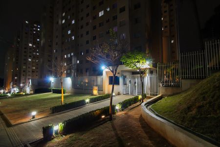 Apartamento para alugar com 41m², 2 quartos e 1 vagaFachada e portaria
