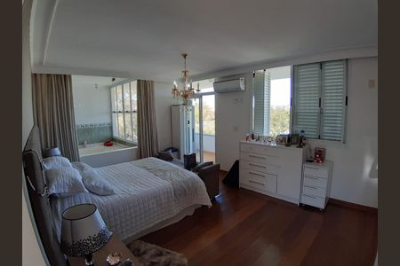 Casa de condomínio à venda com 570m², 5 quartos e 4 vagasFoto 15