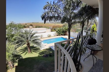 Casa de condomínio à venda com 570m², 5 quartos e 4 vagasFoto 03