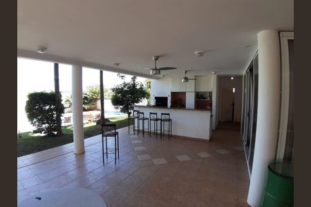 Casa de condomínio à venda com 570m², 5 quartos e 4 vagasFoto 06