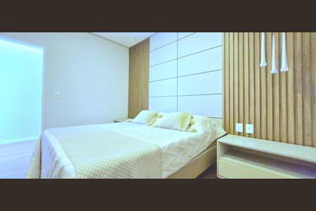 Casa de condomínio à venda com 1000m², 4 quartos e 4 vagas Casa de condomínio à venda com 1000m², 4 quartos e 4 vagasSuite 3