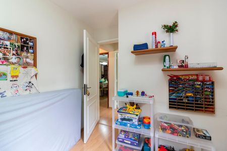 Apartamento à venda com 106m², 3 quartos e 2 vagasQuarto 