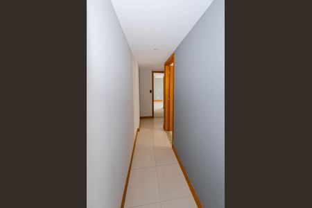 Apartamento à venda com 130m², 3 quartos e 2 vagasCorredor