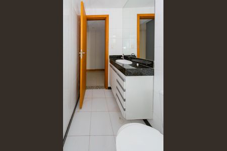Apartamento à venda com 130m², 3 quartos e 2 vagasBanheiro