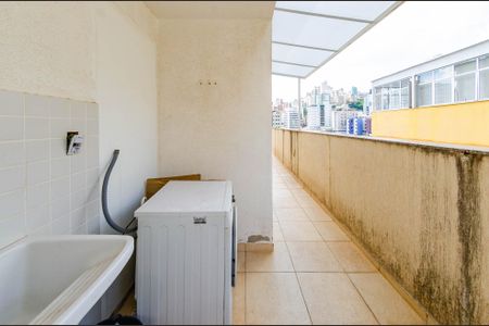 Apartamento à venda com 130m², 3 quartos e 2 vagasÁrea de serviço