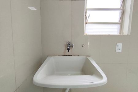 Casa à venda com 230m², 4 quartos e 2 vagas Casa à venda com 230m², 4 quartos e 2 vagasÁrea de Serviço