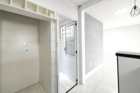 Casa à venda com 230m², 4 quartos e 2 vagas Casa à venda com 230m², 4 quartos e 2 vagasCozinha
