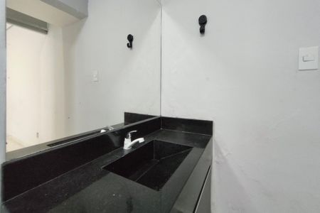 Casa à venda com 230m², 4 quartos e 2 vagas Casa à venda com 230m², 4 quartos e 2 vagasBanheiro da Suíte