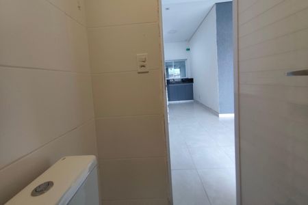 Casa à venda com 230m², 4 quartos e 2 vagas Casa à venda com 230m², 4 quartos e 2 vagasLavabo