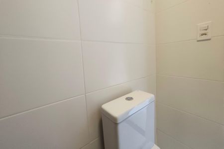 Casa à venda com 230m², 4 quartos e 2 vagas Casa à venda com 230m², 4 quartos e 2 vagasLavabo