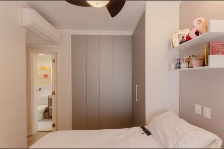 Apartamento à venda com 82m², 2 quartos e 2 vagasSuíte