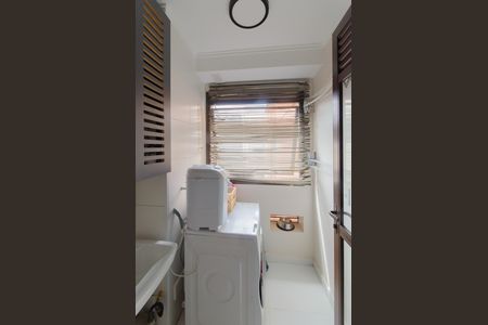 Apartamento à venda com 82m², 2 quartos e 2 vagasÁrea de Serviço