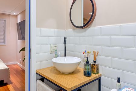 Apartamento à venda com 67m², 2 quartos e 1 vagaBanheiro Corredor