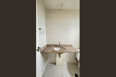 Apartamento à venda com 85m², 3 quartos e 2 vagasBanheiro da Suíte