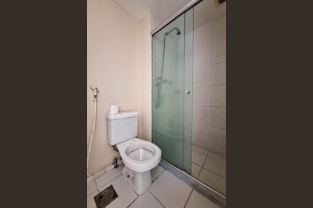 Apartamento à venda com 87m², 2 quartos e 1 vaga Apartamento à venda com 87m², 2 quartos e 1 vagaBanheiro Social