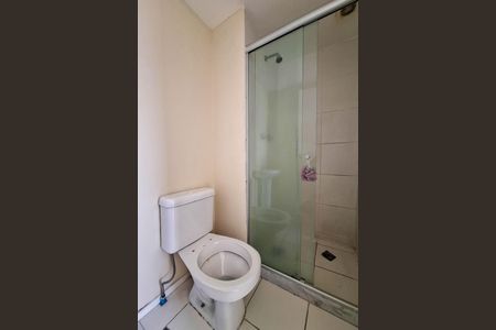 Apartamento à venda com 87m², 2 quartos e 1 vaga Apartamento à venda com 87m², 2 quartos e 1 vagaBanheiro da Suíte