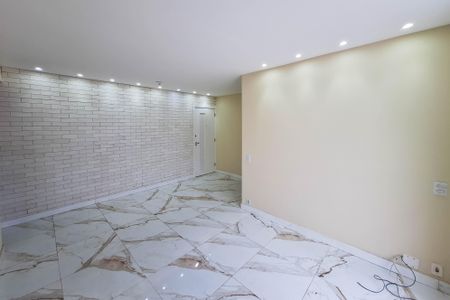 Apartamento à venda com 87m², 2 quartos e 1 vaga Apartamento à venda com 87m², 2 quartos e 1 vagaSala