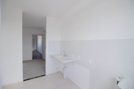 Apartamento à venda com 44m², 2 quartos e 1 vagaCozinha e Área de Serviço